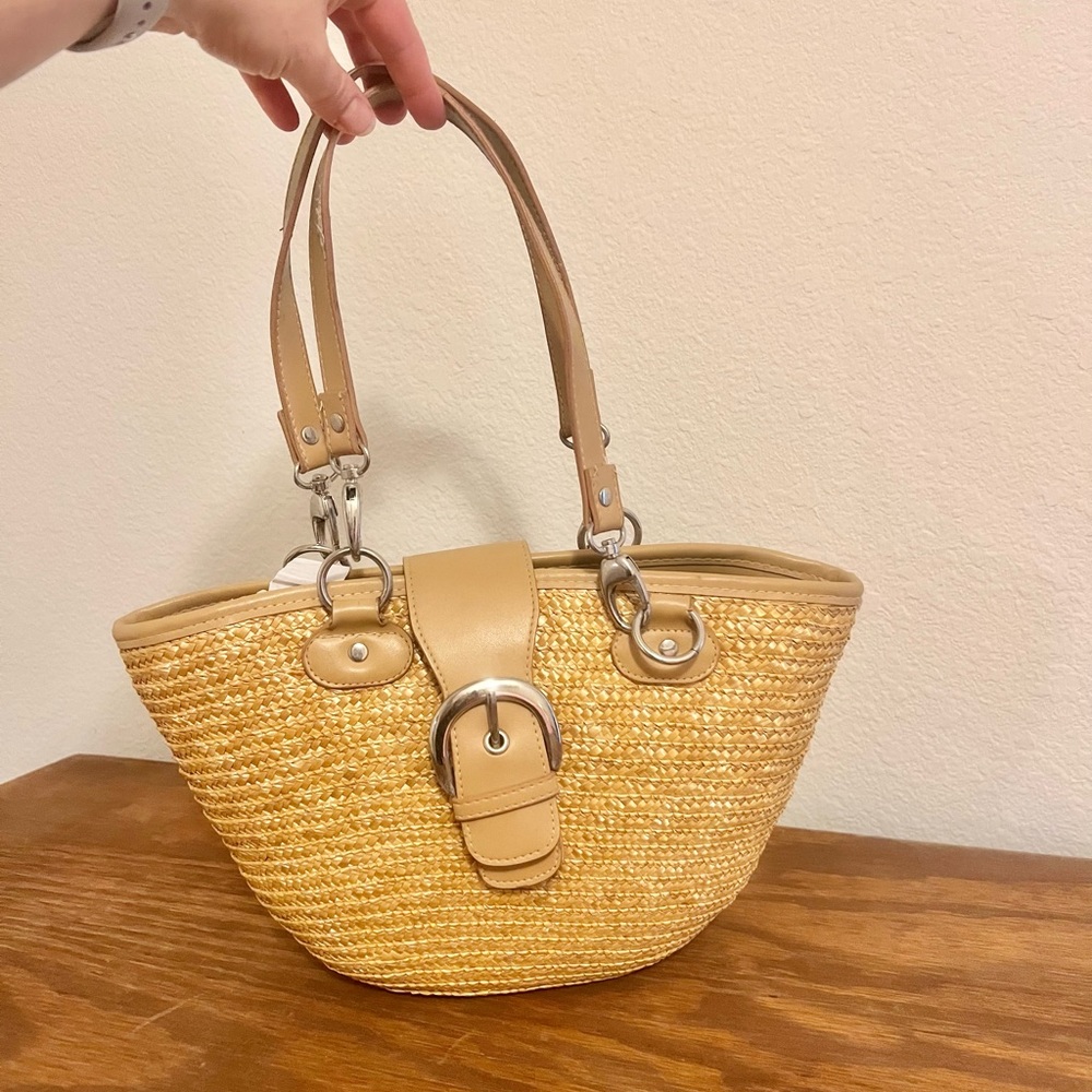 NWOT St. John’s Bay Tan Straw Satchel Summer Tote with Beige Trim - Picture 3 of 13